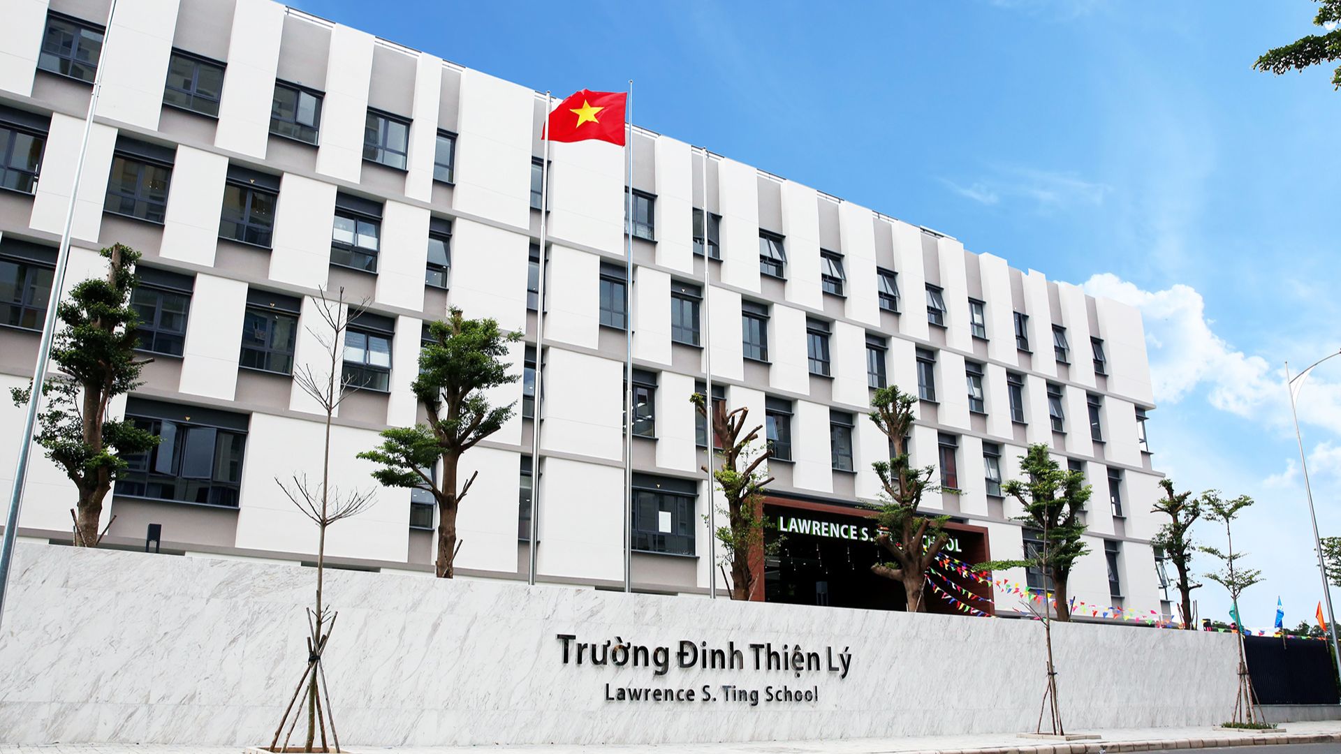 Trường quốc tế Đinh Thiện Lý