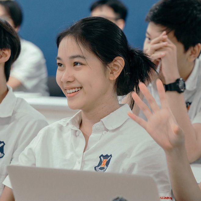Học sinh gặp gỡ các giáo viên đến từ đại học top 1%.