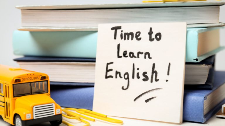 Tiếng Anh rất cần khi đi du học Úc.
