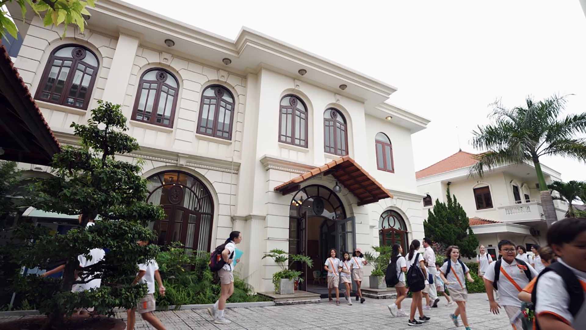 Trường quốc tế châu Âu EIS
