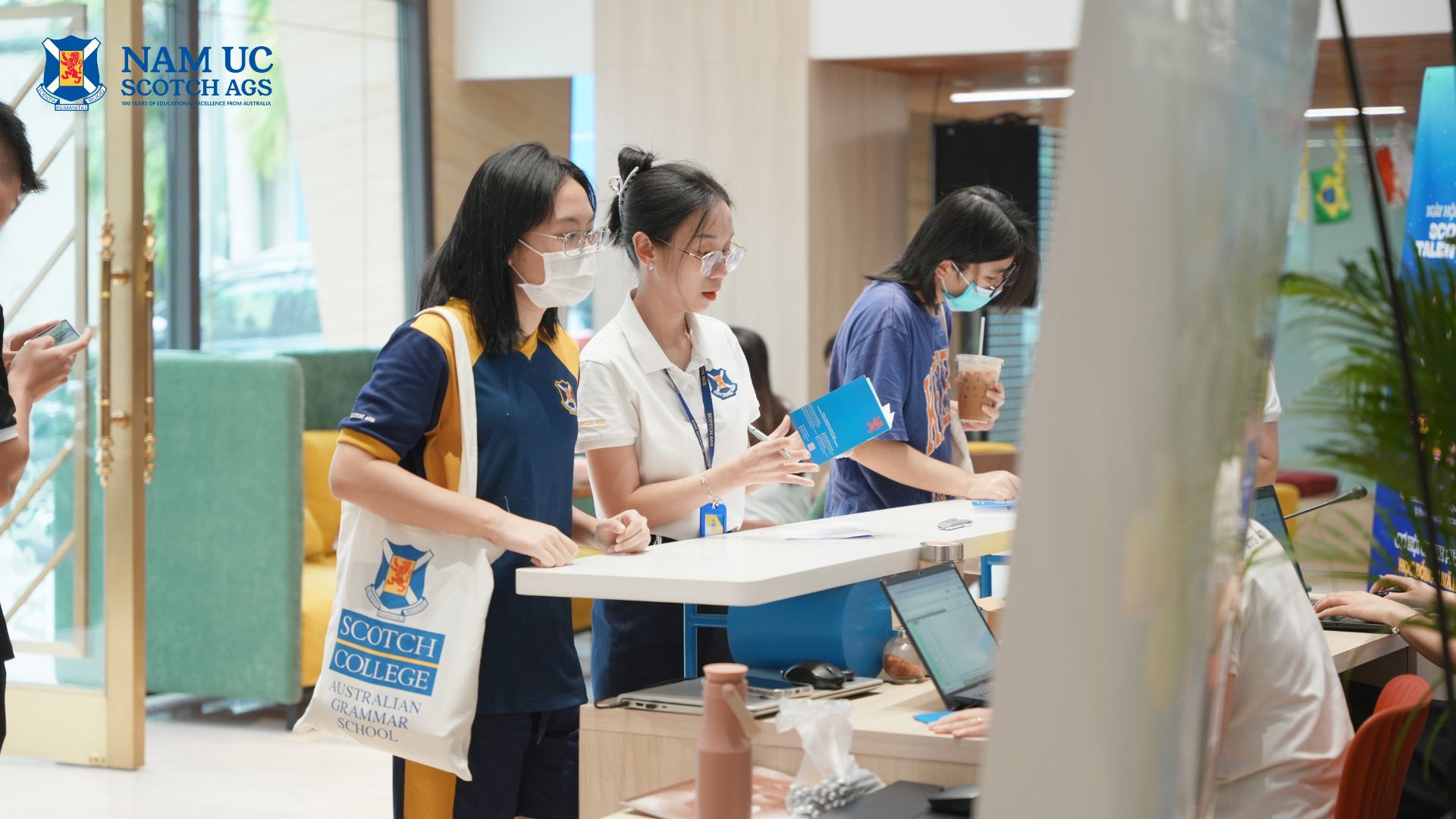 Chuyển trường THPT cần những gì